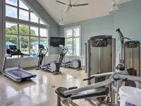 Spacious Lakeside Cottage - 2 Miles to Marblehead! Hotele w: Marblehead