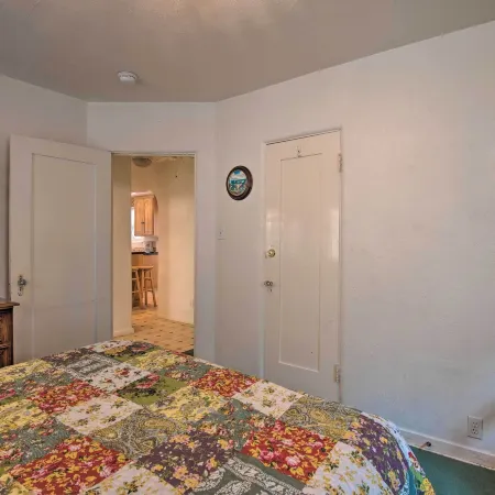Avalon Escape Everything Within Walking Distance!