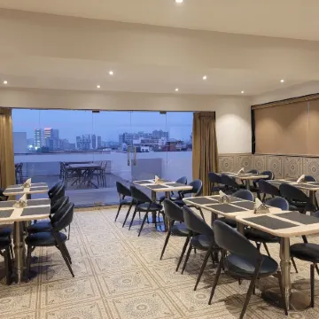 Hotel Elements