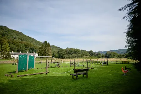 The Swan Hotel and Spa Отели в г. Newby Bridge