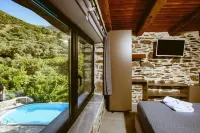 Ellafos Traditional Living Hotels in Inachori