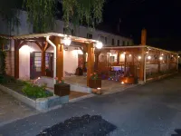Hôtel le Clos St Jacques Hotels in La Saulsotte