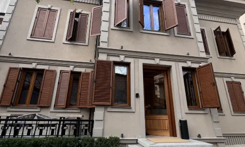 Faces & Places Boutique Hotel