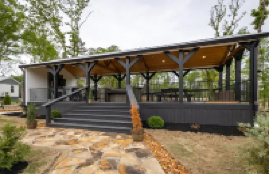 Serene Retreat with Outdoor Adventure Options - Charming Tiny Home