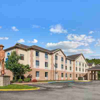Best Western Garden Inn Hotel Exterior
