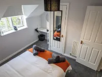 House Sleeps6-garden-petsok-parking-long Stay Disc Hotels in Rushcliffe District