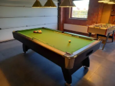 Apartment in Antwerp Near Verbeke Museum Hotels in Sint-Niklaas