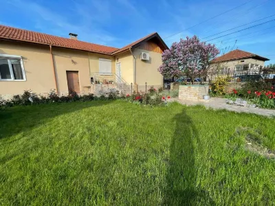 Guest House & Rooms Chris Toros Hotels in 