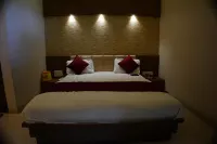 Hotel Rejoice Hotels in Palanpur