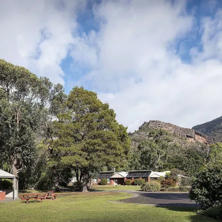Pinnacle Holiday Lodge