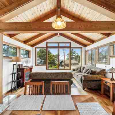 The Inn at Manzanita Rooms