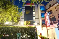 Hotel Amby Inn Отели в г. Ладжпат Нагар