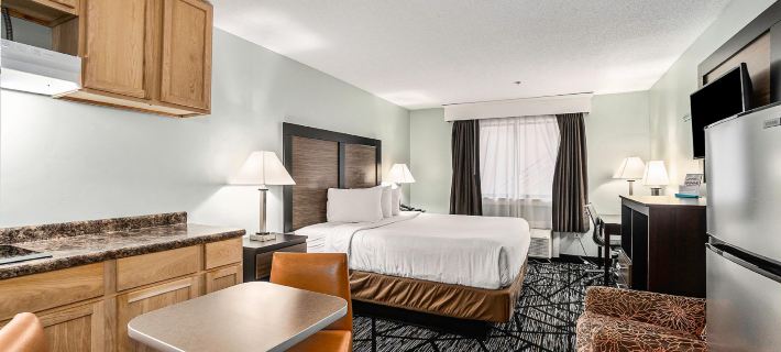 Baymont by Wyndham Grand Haven Отели в г. Оттава