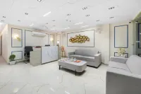 Hotel Sudarshan Ayodhya - Pysäköinti