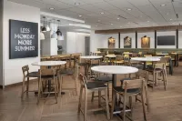 Fairfield Inn & Suites Santa Rosa Rohnert Park Hotels in Rohnert Park