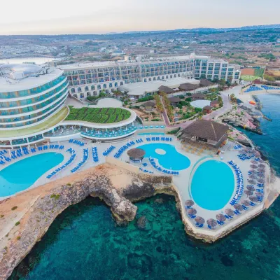 Ramla Bay Resort โรงแรมใกล้อ่าวกาห์ดิรา