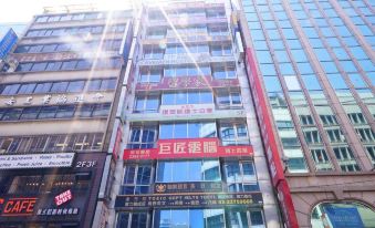 Cavemen Hostel (Taipei Station Youth)