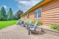 Waterfront Central Wisconsin Cabin w/ Indoor Pool!