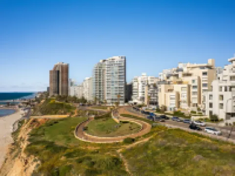 Netanya Beach & Pool Comfort Stay Hotels in Scharonebene