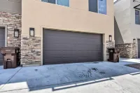 Luxury Downtown Moab Townhome w/ Pool Access! - Apartments