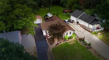 The Grandview Retreat. Elite 4 bedroom & Hot Tub