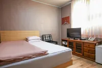 Donghae Royal Motel - 2 tähden