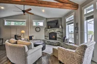 'Traveler's Retreat' Studio w/ Patio & Yard! - 3-Star