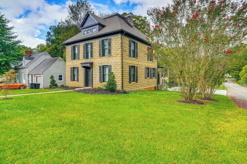 Spacious Athens Home ~ 1 Mi to Downtown! - 3-Star
