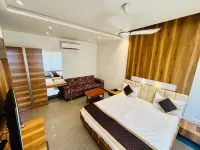 Divya Hotel & Restaurant فنادق في آبو روڈ