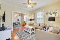 Pet-Friendly St Augustine Home Steps to Downtown! - سبا