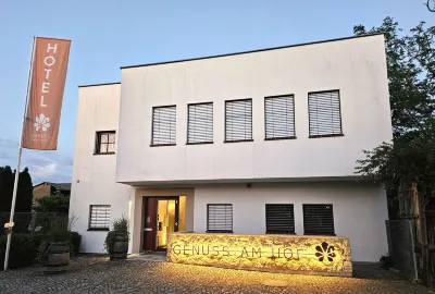 Genuss am Hof Hotels near Schloss Halbturn