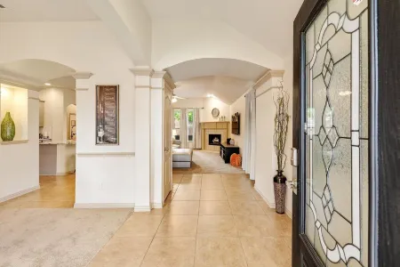 The Knob – Cozy 3-Bedroom Elegant Retreat