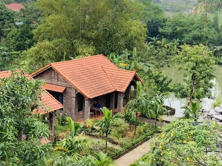 Đinh Gia Home Villa & Resort Отели в г. Gia Phuong