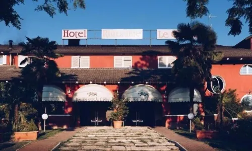 Hotel le Cardinal Hotel a Carpi