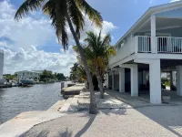 Big Pine Key Waterfront Home: Boating, Sunrises, Sunsets; Relax in Paradise!
