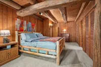Cheerful 5 Bedroom Mountain House - Bearfoot Pines Hotels in Saltlick Township