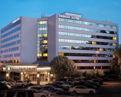 Embassy Suites by Hilton Atlanta Galleria Hotels in Cobb County