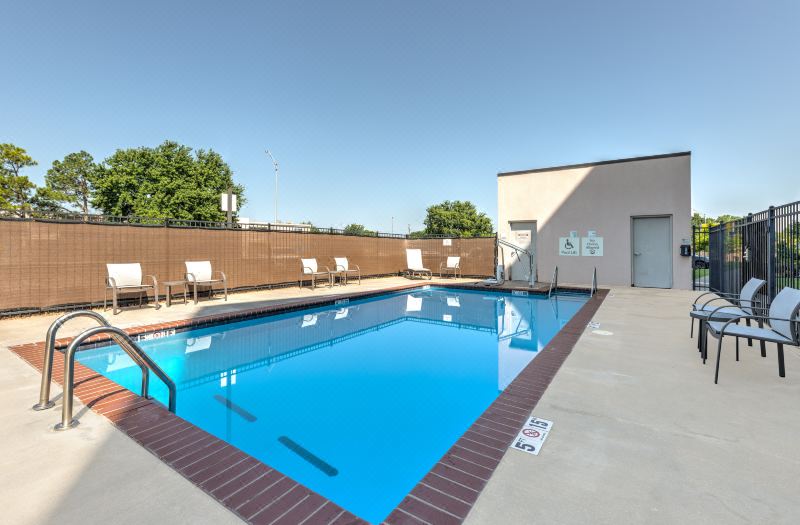 Holiday Inn Express & Suites Moore by IHG photo 4
