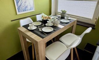 Cozy Apartment Salzburg, 50 m2, With Garden, Terrace, own Entrance, Free Parking