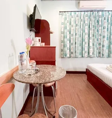 ห้องมาตรฐานพร้อมเตียงคู่