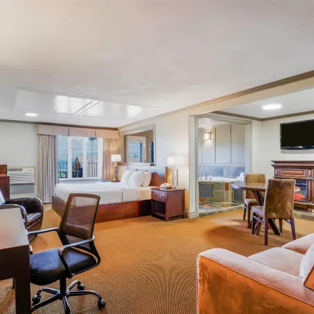 Days Inn by Wyndham Golden