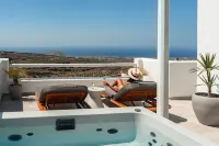 Arotron Santorini - Bed and Breakfasts