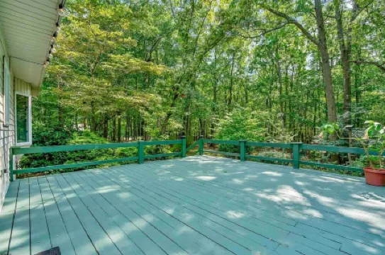 Secluded 3-Acre Retreat – Private King Suite, Full Kitchen, Near Atlantic City!