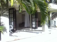 Portzvue Charming 2-bedroom apartment with WiFi, AC nestled in St. Peter