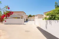 Villa Romarin Hotels in Marignane