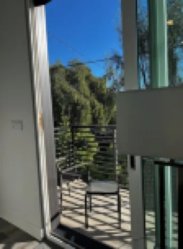 Charming 3-bedroom house in marvelous Los Angeles with WiFi, AC