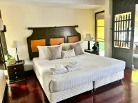 Ocean Front Villa with Stunning views and own private beach,relax, BBQ Hotels in Por Bay