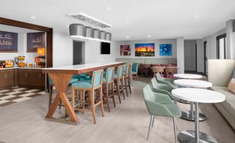 Hampton Inn Phoenix-Biltmore