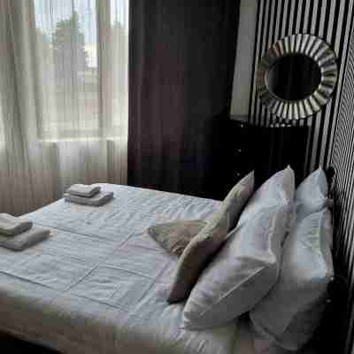 The spacious apartment with sea view is located on the Bulgarian Black Sea Coast Rooms