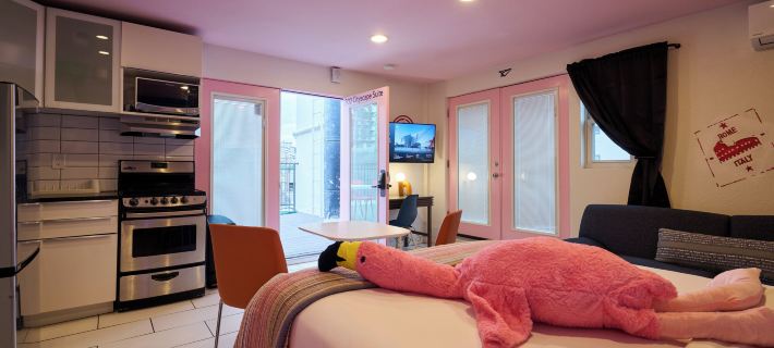 BIG LITTLE HOTEL Hotels in Denver